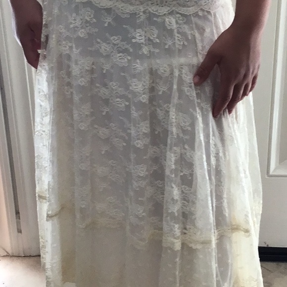 Gilberti Vintage Dress with Lace Overlay - Fits size 4/6 - Picture 5 of 6